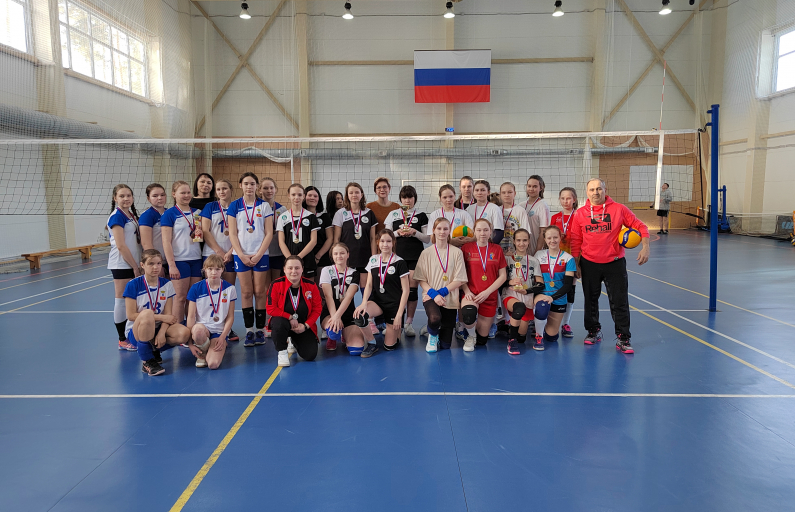 1 место в межмуниципальном турнире по волейболу