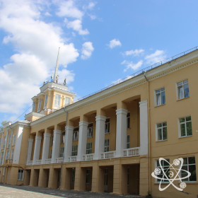 Набережная 8 а